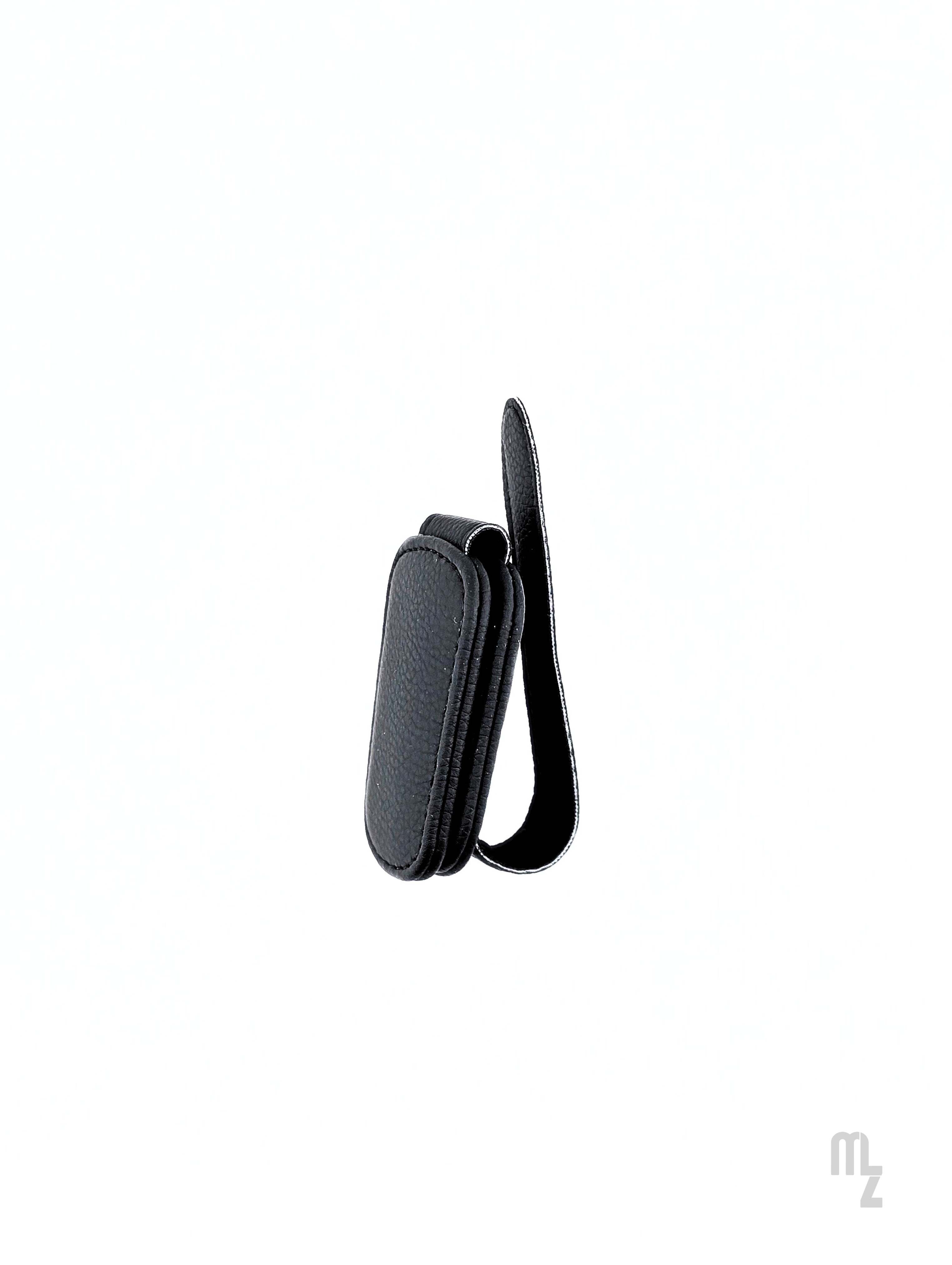 Monaco Clip Case – Kompaktes Brillenetui mit Clipverschluss in elegantem Schwarz.