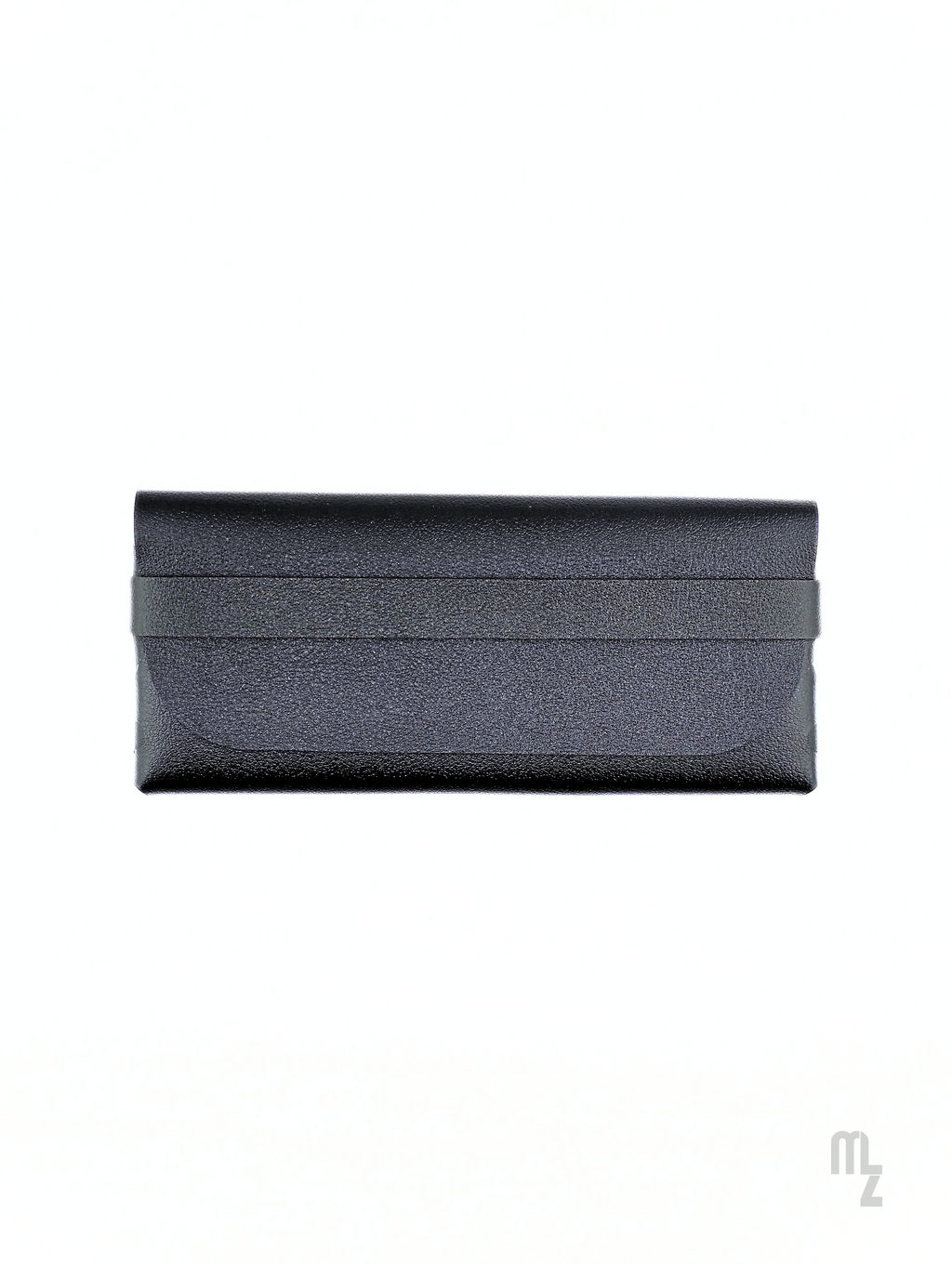 Schlankes Brillenetui Portofino in mattschwarzem Design – minimalistischer Luxus.