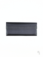 Schlankes Brillenetui Portofino in mattschwarzem Design – minimalistischer Luxus.